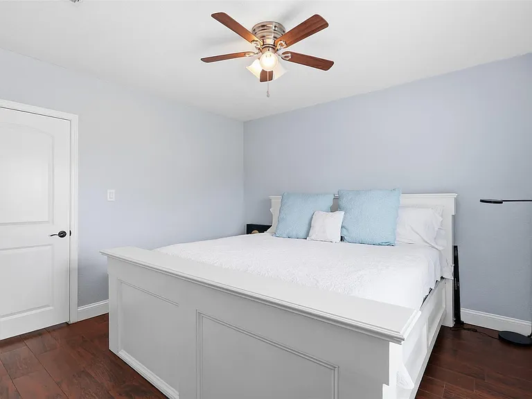 304 County Road 2260 — Photo 3