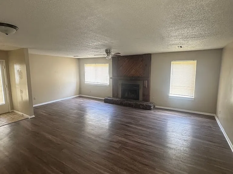 2835 Toehill Cv — Photo 28