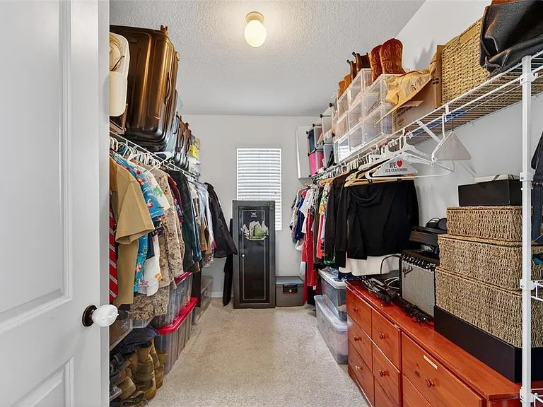 11176 Leland Groves Dr — Photo 33