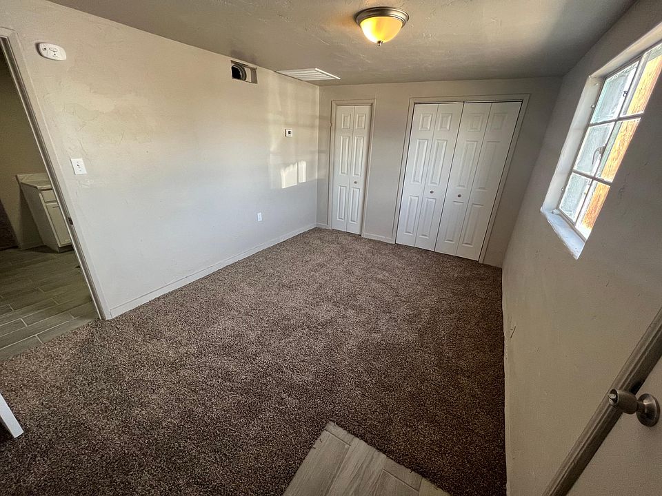 2nd image of 302 W Irvington Rd APT 6