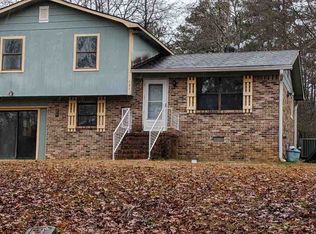 131 Doughboy Rd, Rainbow City, AL 35906