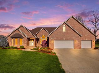 918 Melody Hls, Fulton, IL 61252