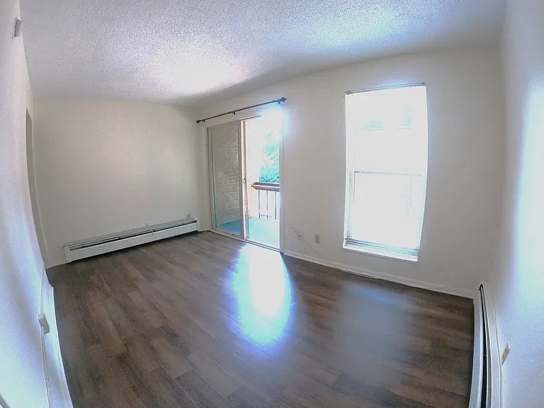 1065 University Ave #115 — Photo 9