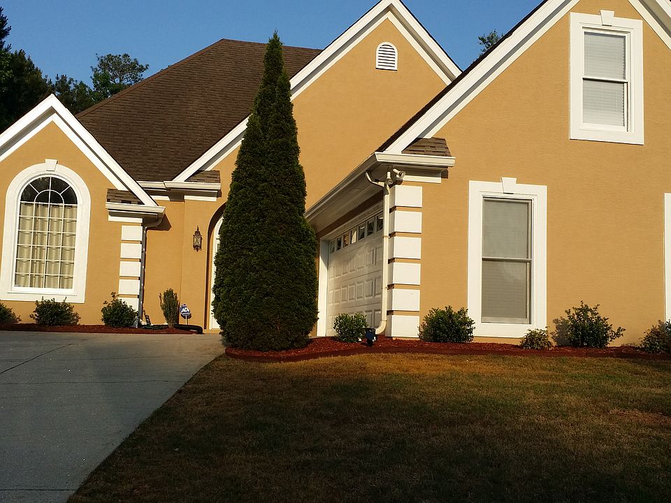 1st image of 3802 Martingale Dr SE