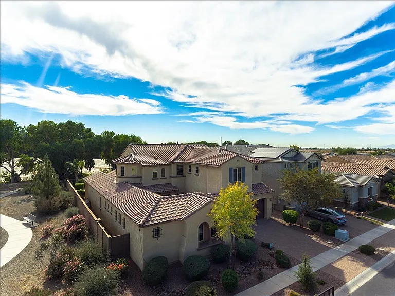 3355 E Indigo St — Photo 29