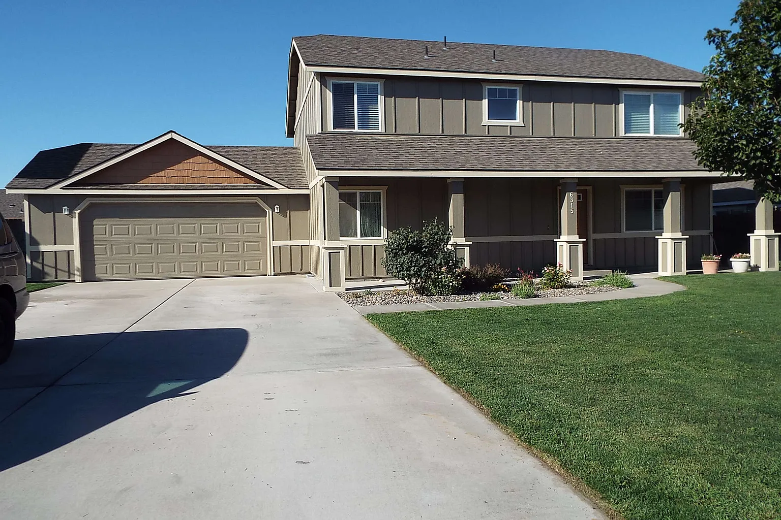6315 Enzian Falls Dr photo 1