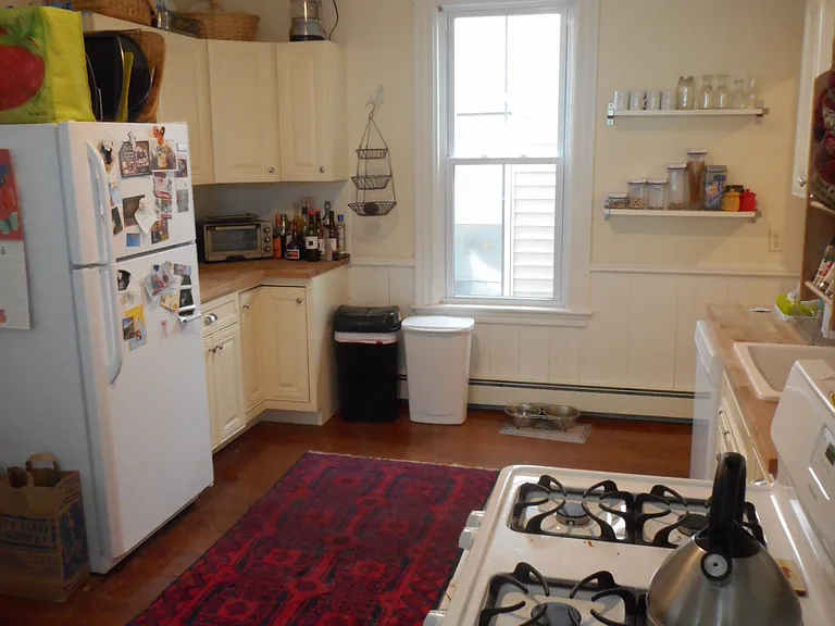 9 Anson St #1 — Photo 2