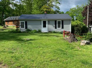 458A Wrights Crossing Rd, Pomfret Center, CT 06259