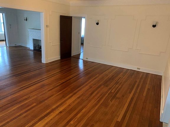 3rd image of 11 Elliott Pl