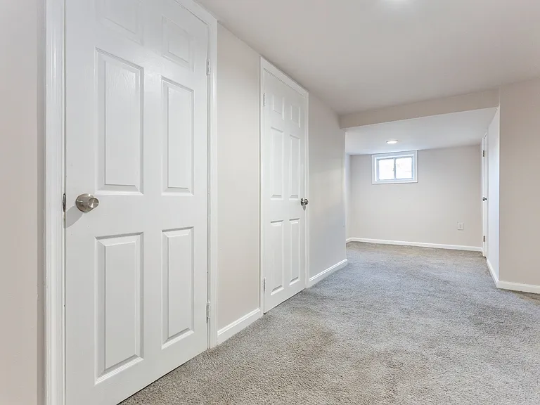 1514 N Luzerne Ave — Photo 10