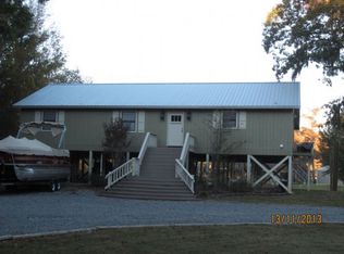 4015 Cypress Village Rd, Karnack, TX 75661