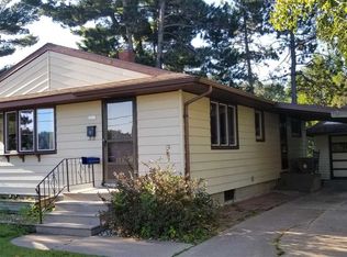 1017 Maria Dr, Stevens Point, WI 54481