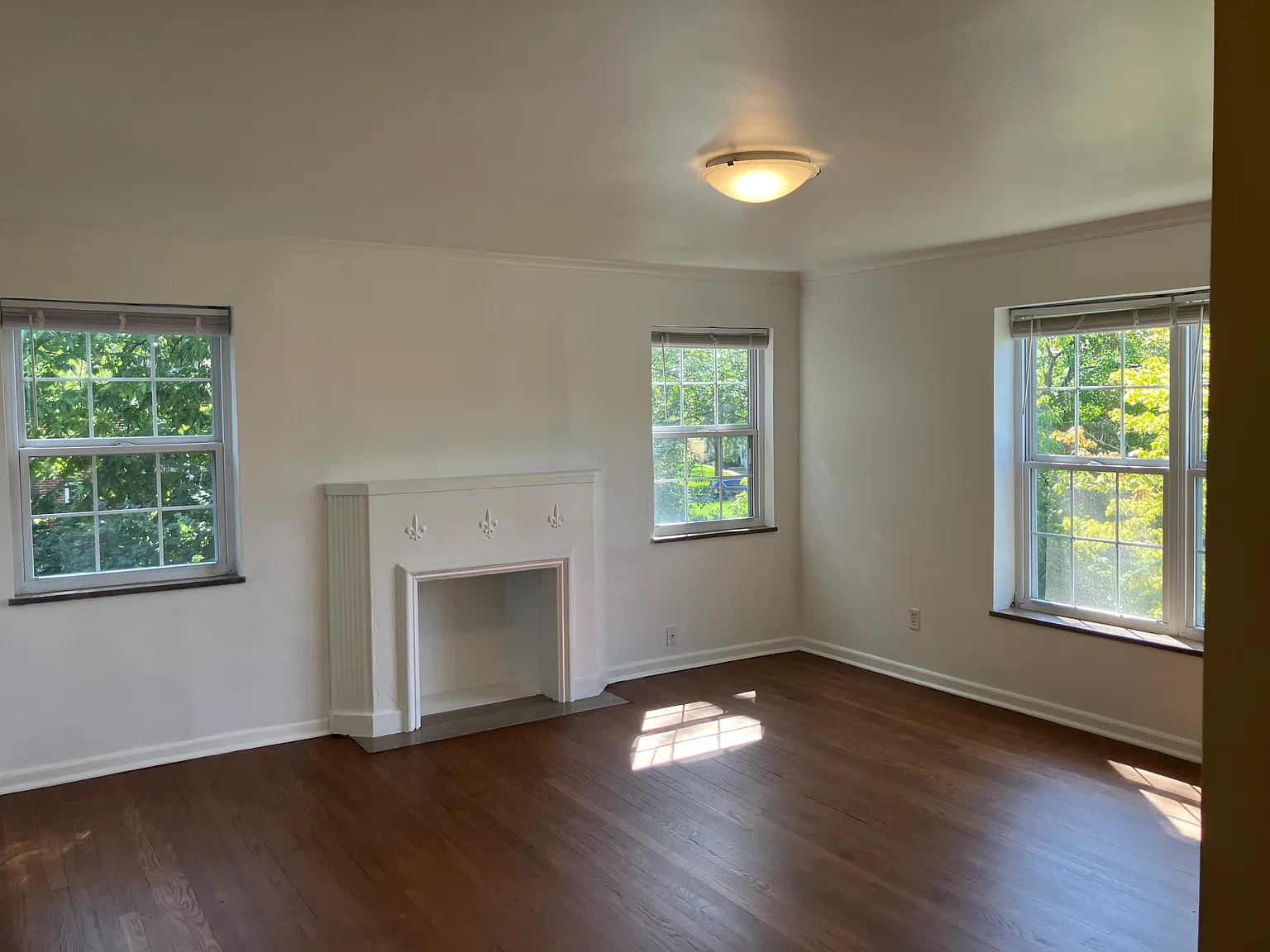 2 bed, 1008 sqft, $1,250 — Photo 4