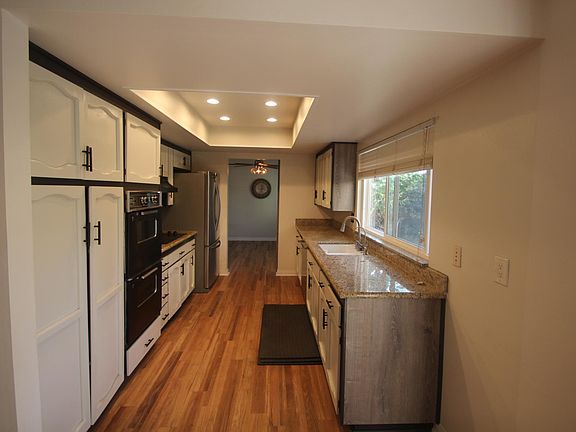 5th image of 4134 Tamilynn Ct