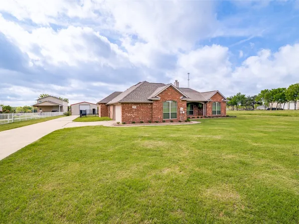 9798 Helms Trl, Forney, TX 75126