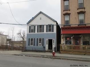 909 Broadway, Rensselaer, NY 12144