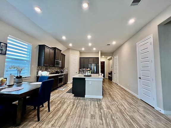3rd image of 24731 Twilight Hollow Ln