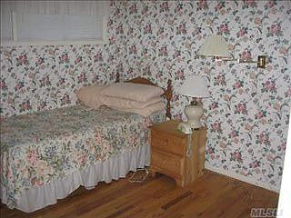 5th image of 52 Koehl St