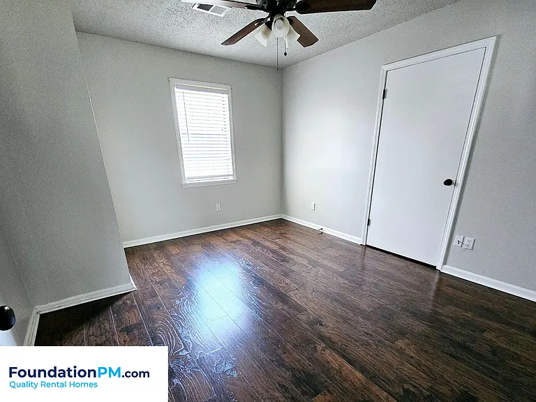 137 S Fenwick Rd — Photo 10