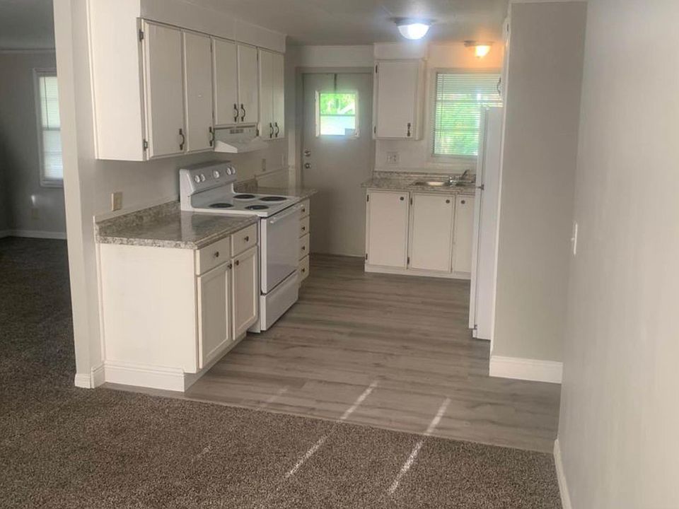 2nd image of 1191 Harmony Dr S