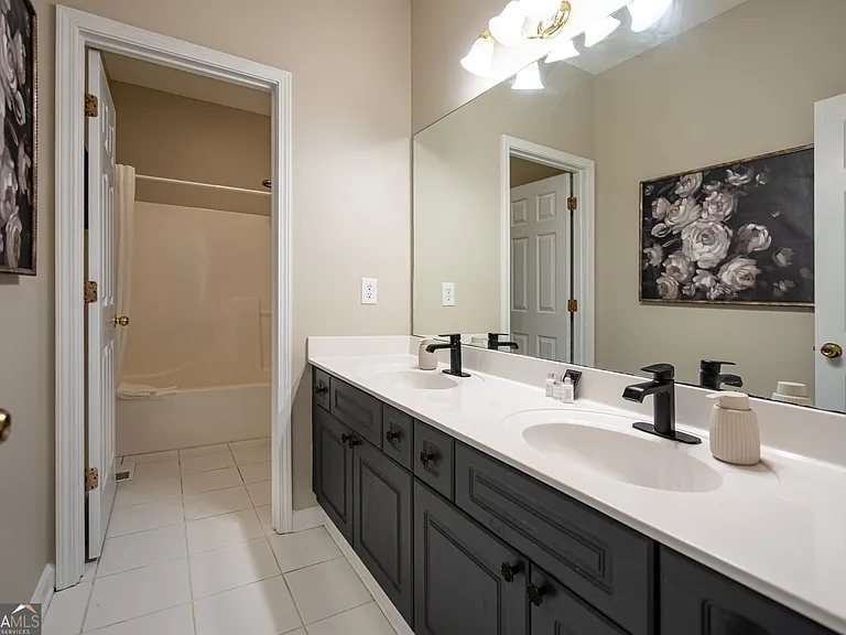 1 Carrington Dr — Photo 16
