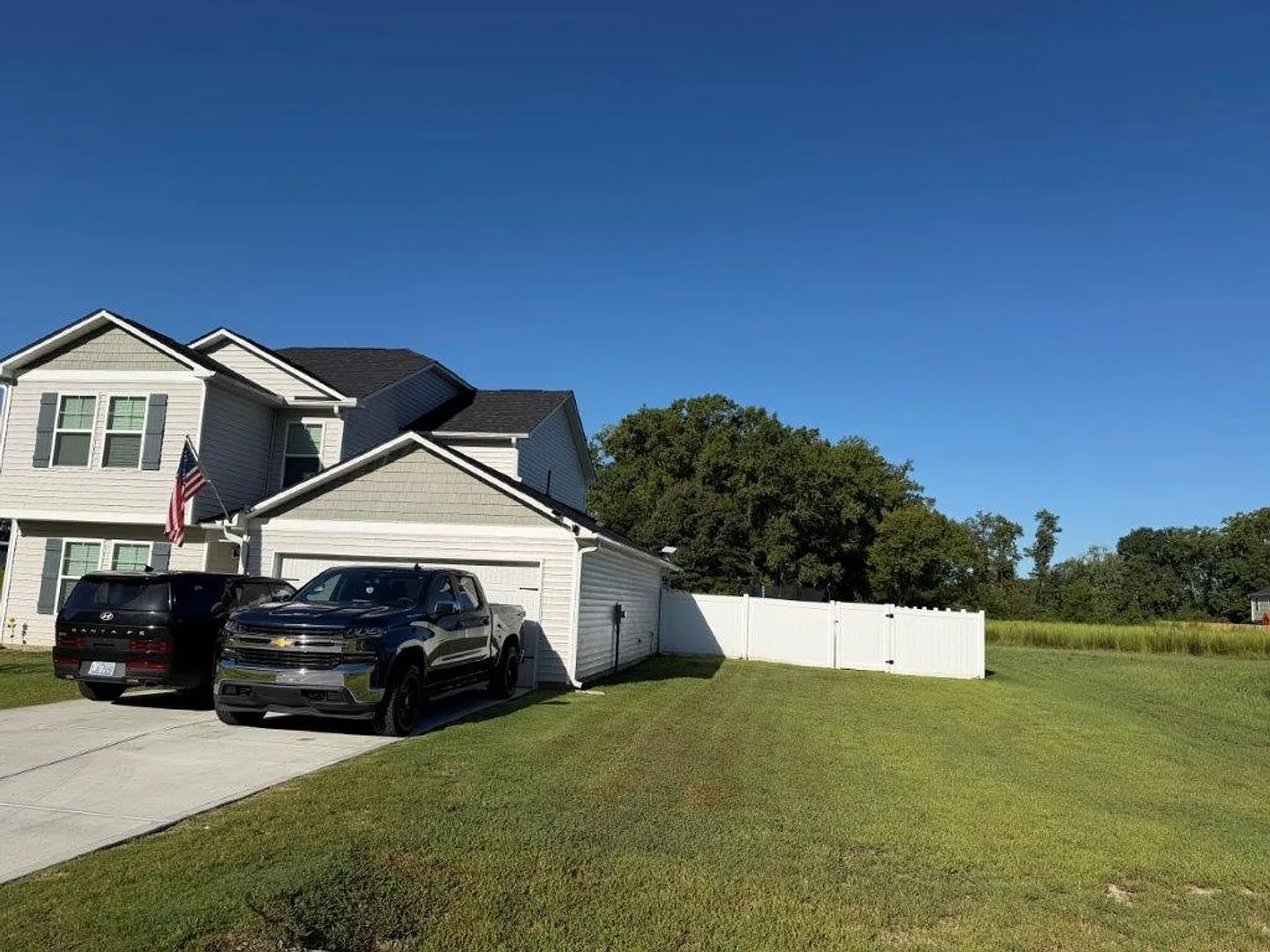 107 Streamlet Drive — Photo 1