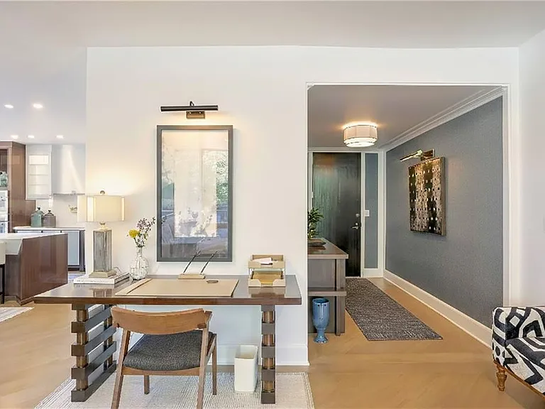 2575 Peachtree Rd NE #7G — Photo 4