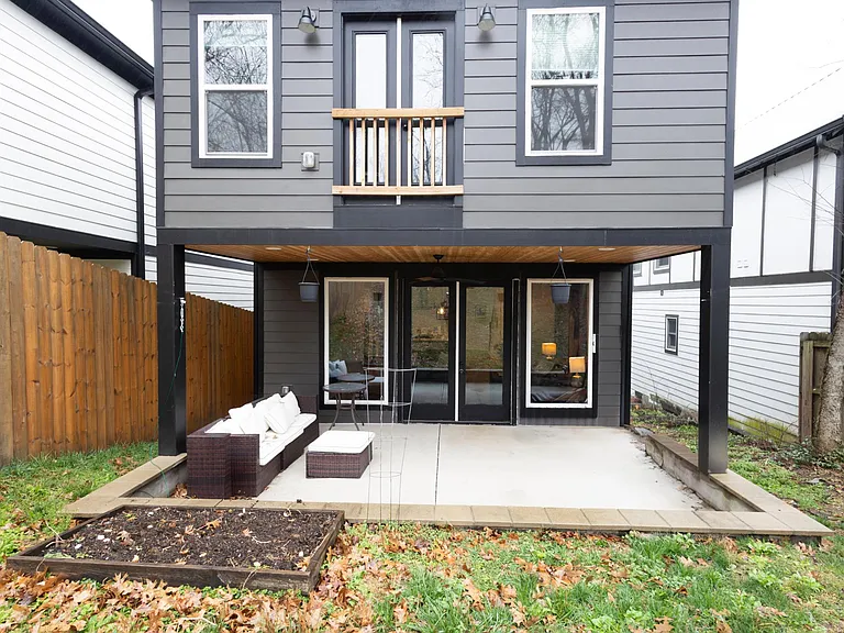 5821 Maxon Ave — Photo 47