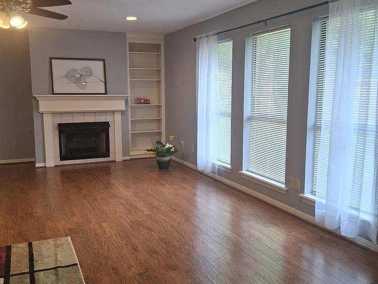 2232 Azalea Cir — Photo 4