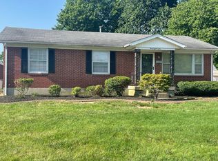 4812 Glenna Way, Louisville, KY 40219