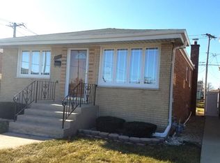 7754 Mobile Ave, Burbank, IL 60459