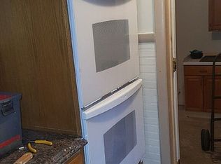 277 Davis Cove Rd, Waynesville, NC 28786