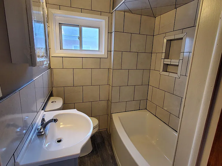 62 Hoerner Ave — Photo 9