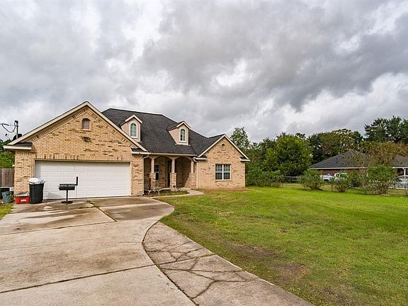 3rd image of 4022 Avenue J