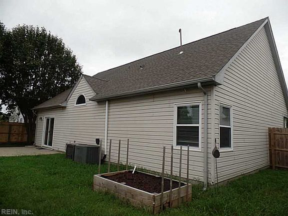 2nd image of 2688 Alamance Cir