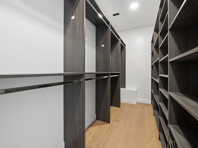 3739 N Clifton Ave #1 — Photo 65