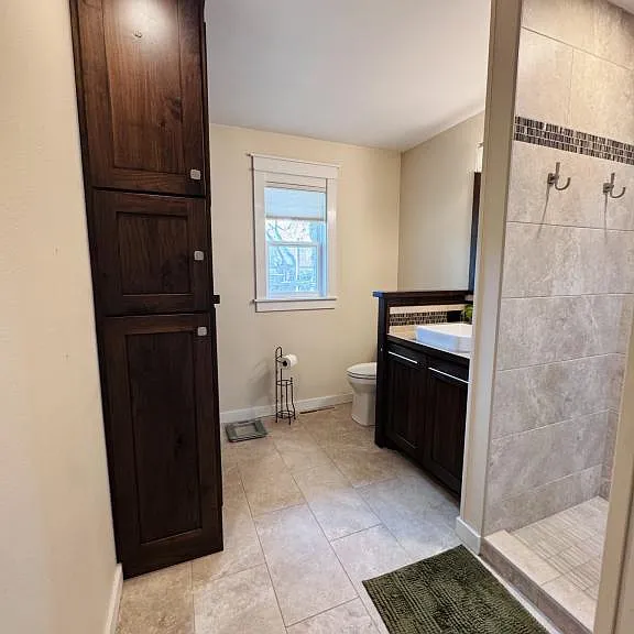 1617 Winne Ave — Photo 28
