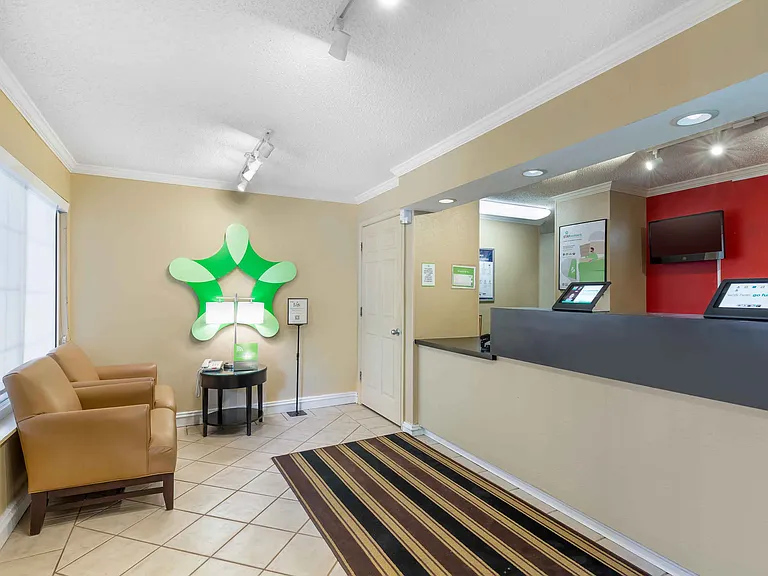 Lobby and Guest Check-in