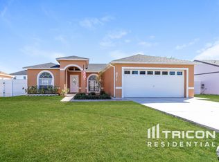 871 Jarnac Dr, Kissimmee, FL 34759