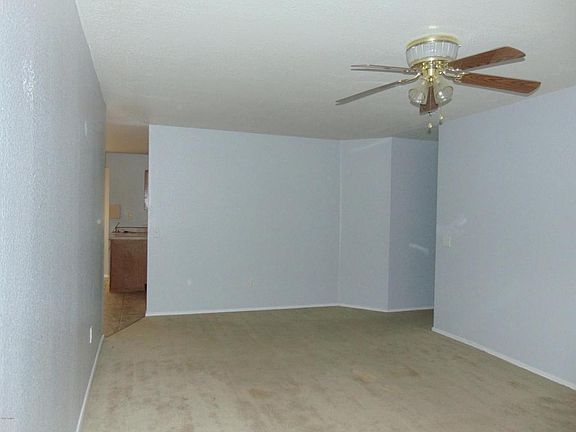 5th image of 912 N Navajo Ln