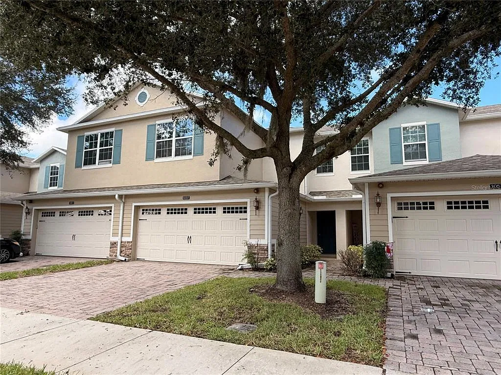 3 bed, 2.5 bath, 1790 sqft, $2,800 — Photo 1