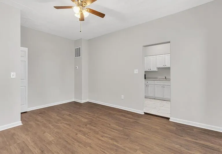 2305 Wichita Ave #1 — Photo 12