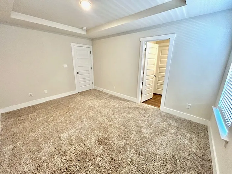 115 Hutchinson Rd — Photo 38