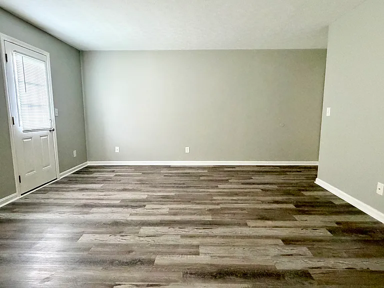 Scenic Valley Apartment Homes — Photo 3
