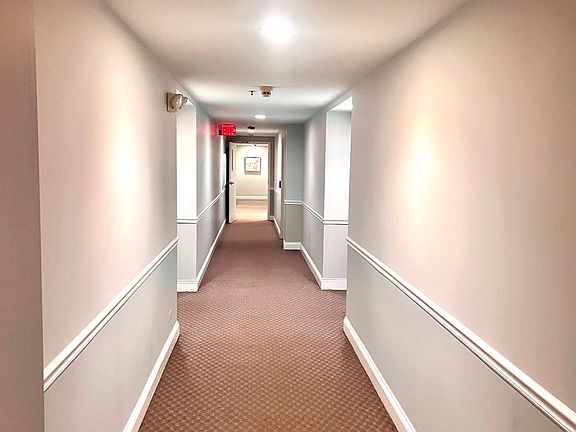 4th image of 7011 W Touhy Ave APT 303