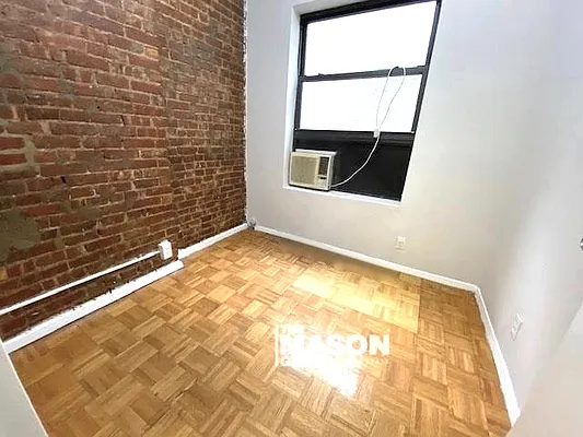 Rented by Mason Group LLC | media 8