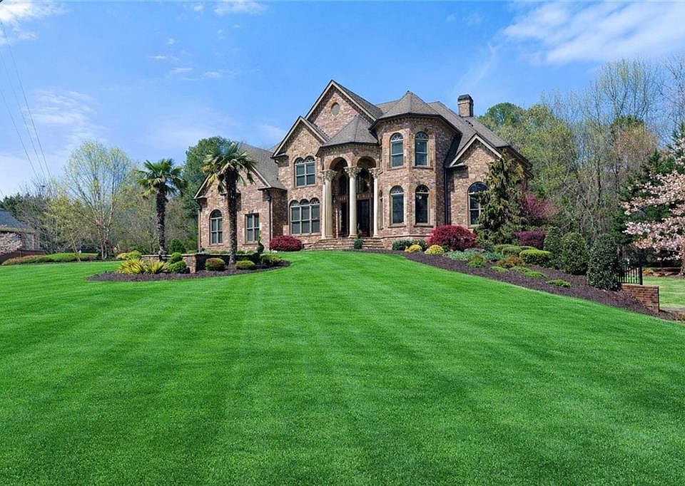 1st image of 1310 Settles Rd