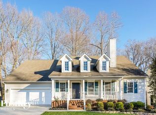 12424 Village Pines Ln, Raleigh, NC 27614