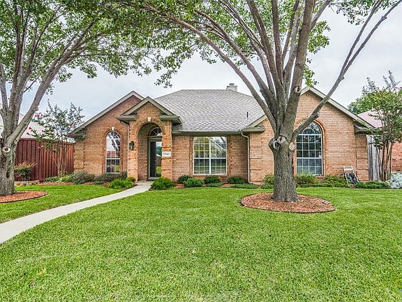 2nd image of 9940 Cambridge Dr