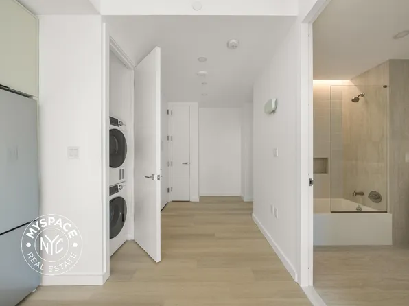 150 Lawrence Street image 6 of 32